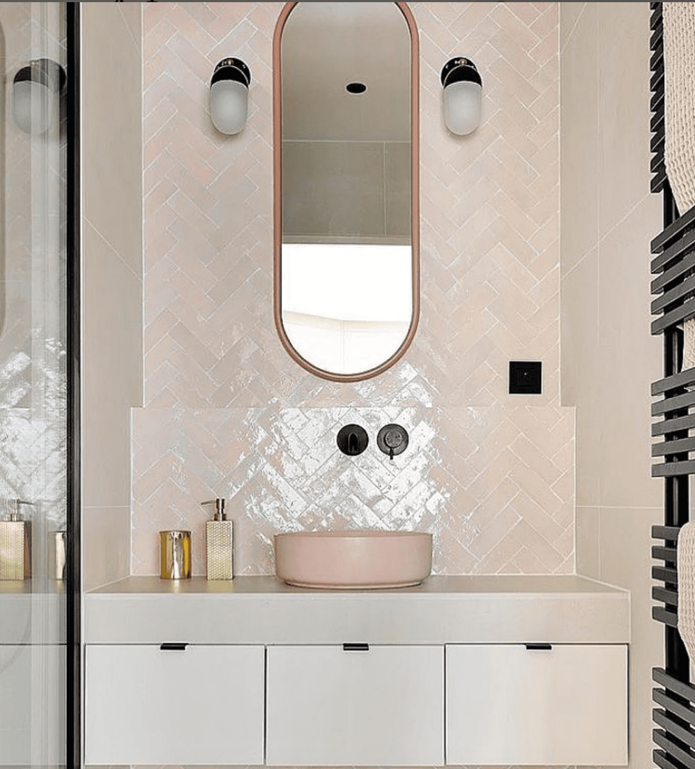 Pastellfarbenes Badezimmer