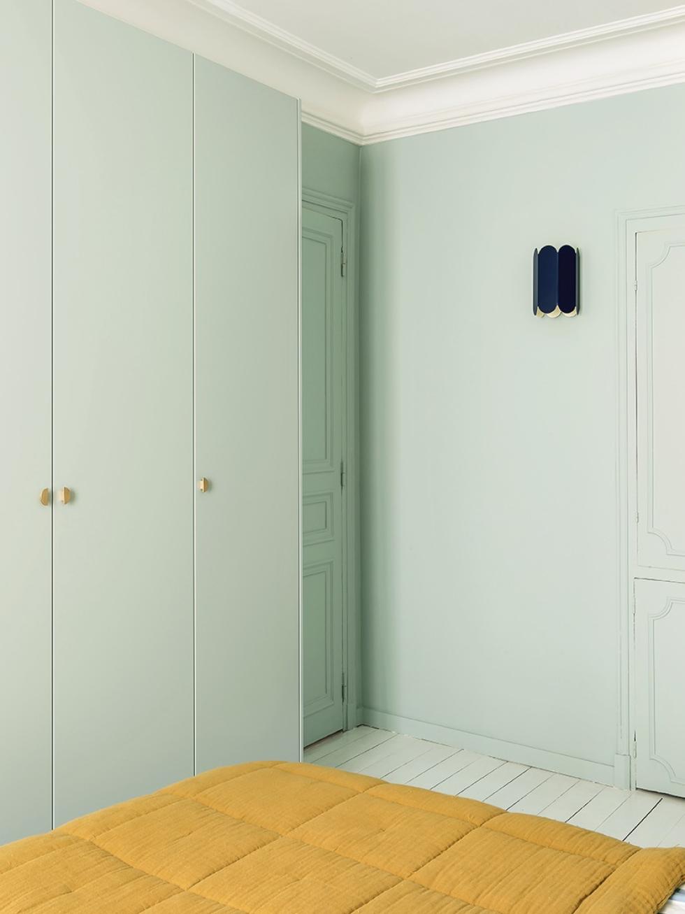 Schrank in 