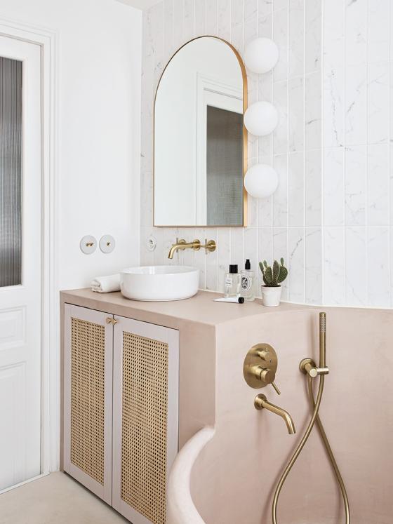 Badezimmer mit Flechtwerk in Beige 01 - Beige rosé
