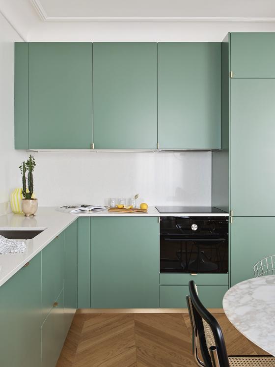 Küche in Grün 03 - Vert de gris