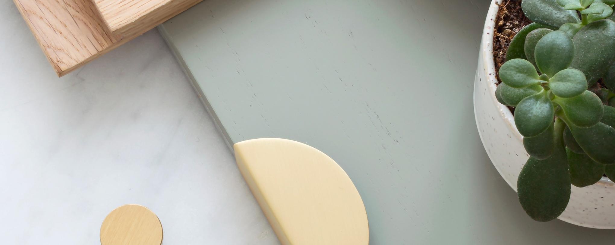 Moodboard: neue Farben und Messinggriffe