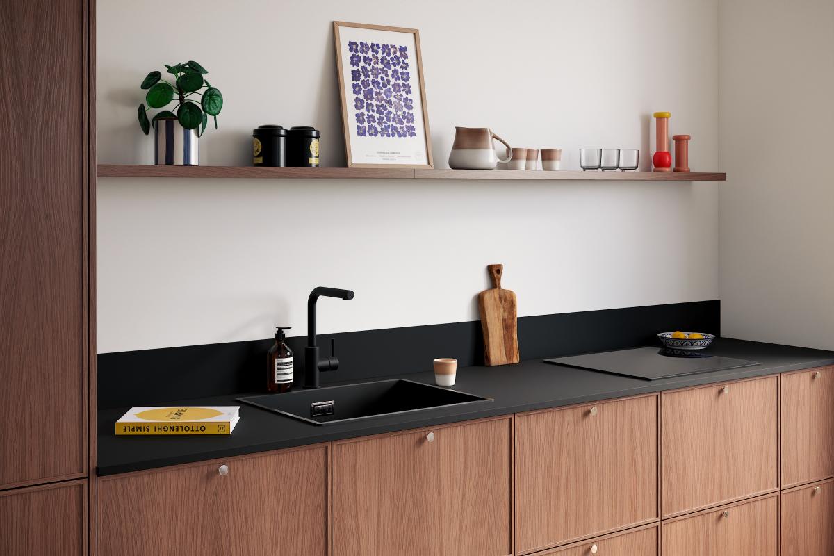 Backsplash Black Touch