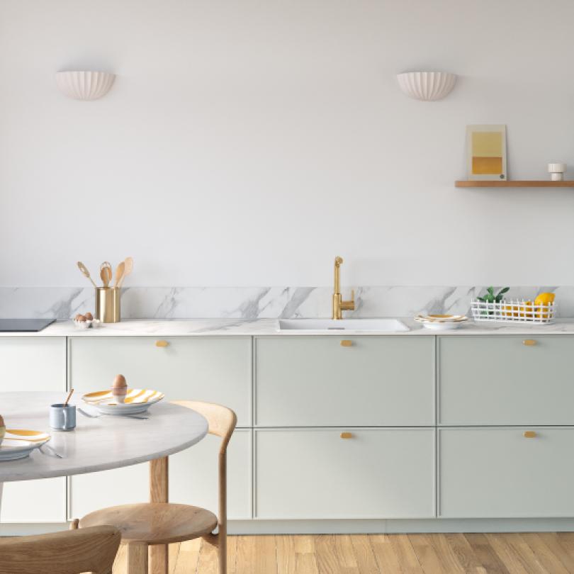 Curved floating shelf