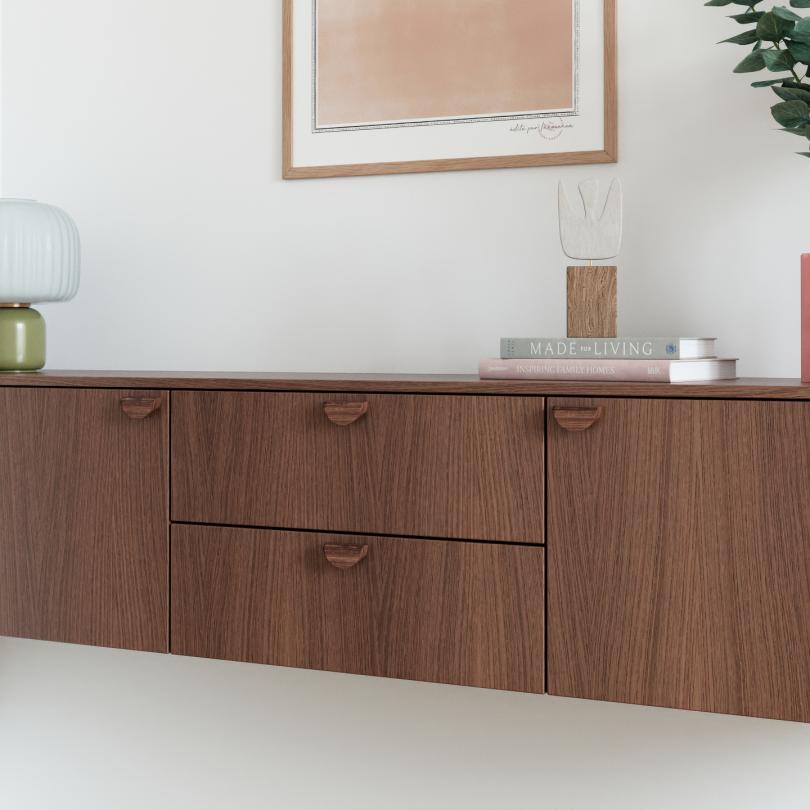 Handle | Aura