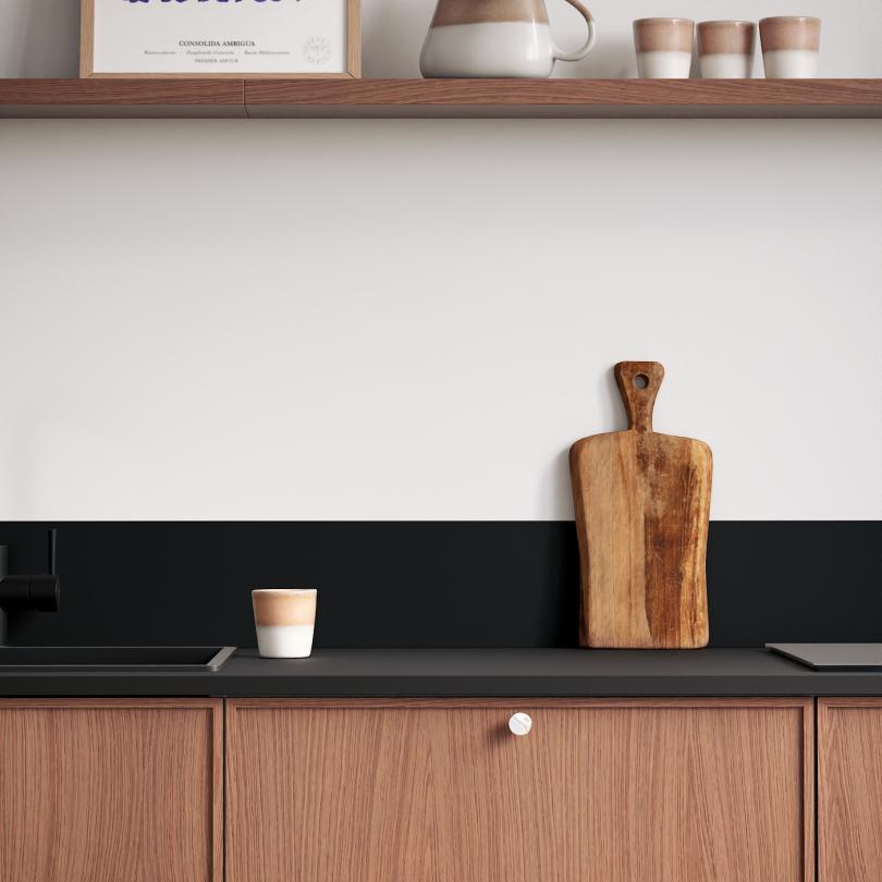 Backsplash Black Touch