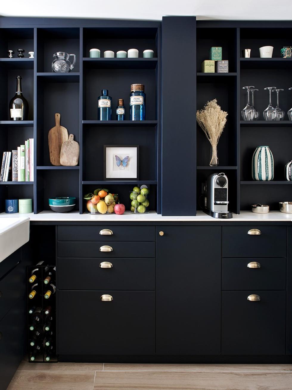 Plum Living Projekt in “Bleu nuit” - ⓒ Hervé Goluza für Plum Living